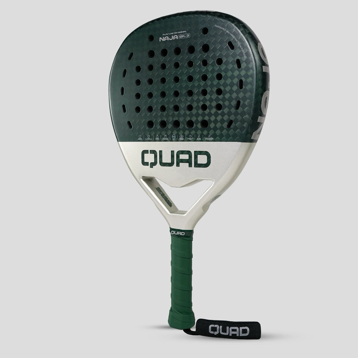 QUAD NAJA padel Racket perspective view